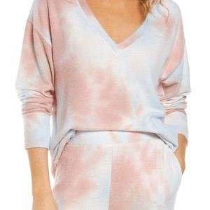 Two piece tie dye set ✨💕 Yelum Carolyn boutique special 🥰